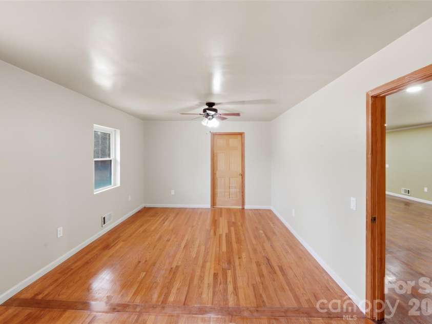 115 Belmar Road, Kings Mountain, NC 28086.  MLS# CAR4353343, YatesRealty ID 8729. 