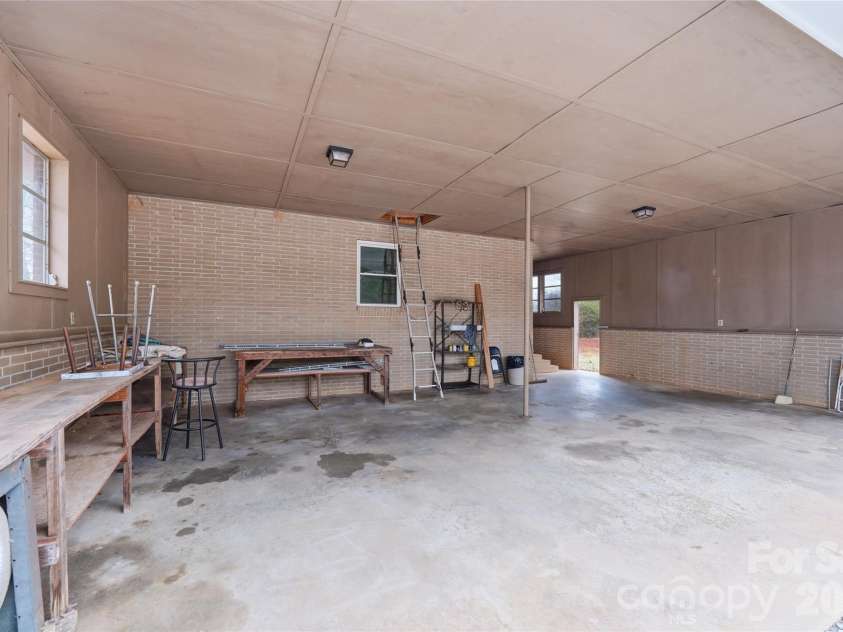 115 Belmar Road, Kings Mountain, NC 28086.  MLS# CAR4353343, YatesRealty ID 8729. 