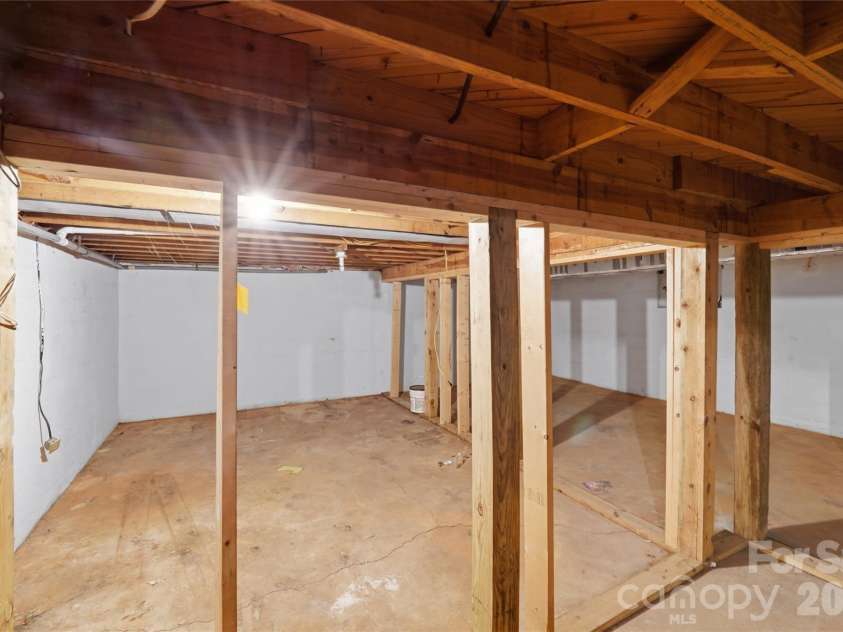 115 Belmar Road, Kings Mountain, NC 28086.  MLS# CAR4353343, YatesRealty ID 8729. 