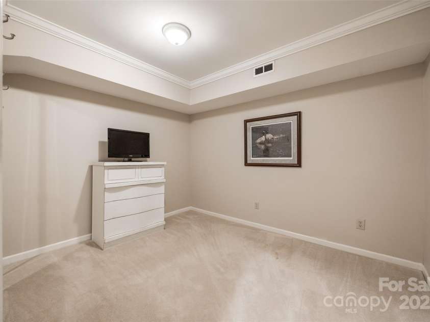 78 Honeysuckle Woods, Lake Wylie, SC 29710.  MLS# CAR4214110, YatesRealty ID 8729. 