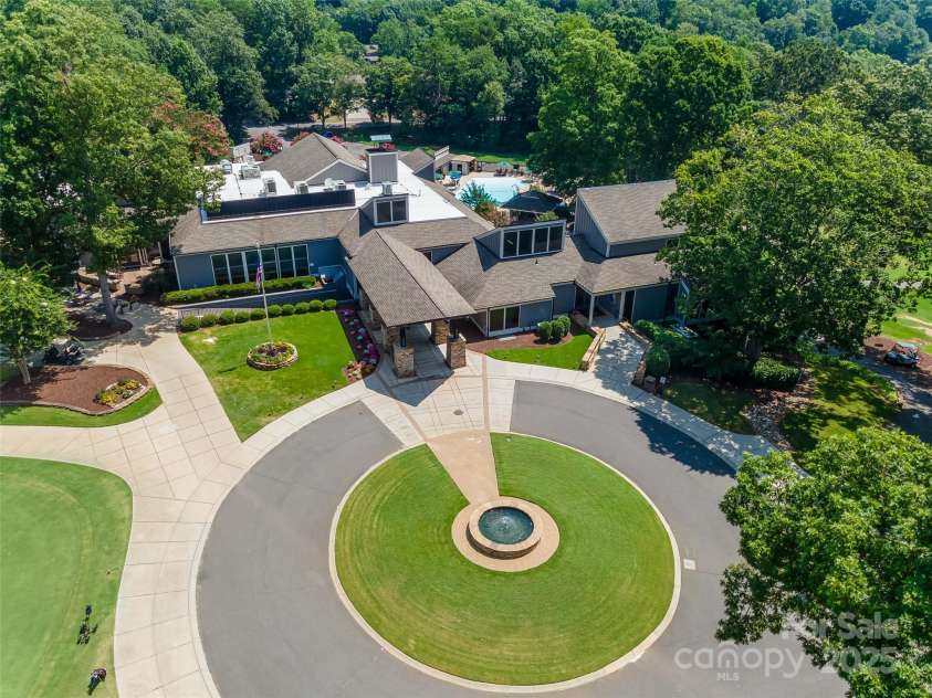 78 Honeysuckle Woods, Lake Wylie, SC 29710.  MLS# CAR4214110, YatesRealty ID 8729. 