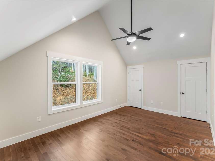 457 Blue Ridge Drive, Marion, NC 28752.  MLS# CAR4325336, YatesRealty ID 873. 