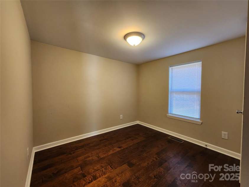 624 Brevard Street, Kings Mountain, NC 28086.  MLS# CAR4256302, YatesRealty ID 873. 