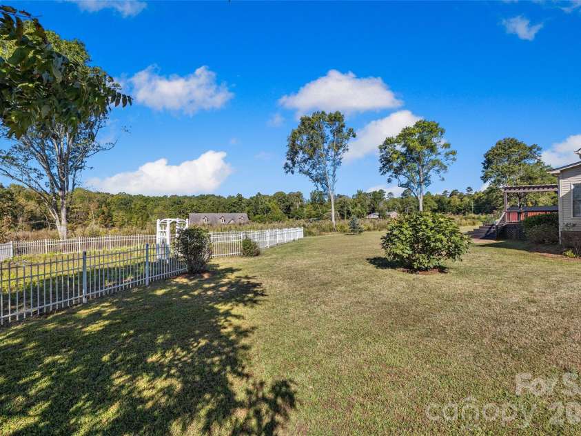 310 Clarendon Estates Drive, Clover, SC 29710.  MLS# CAR4305120, YatesRealty ID 8730. Back yard