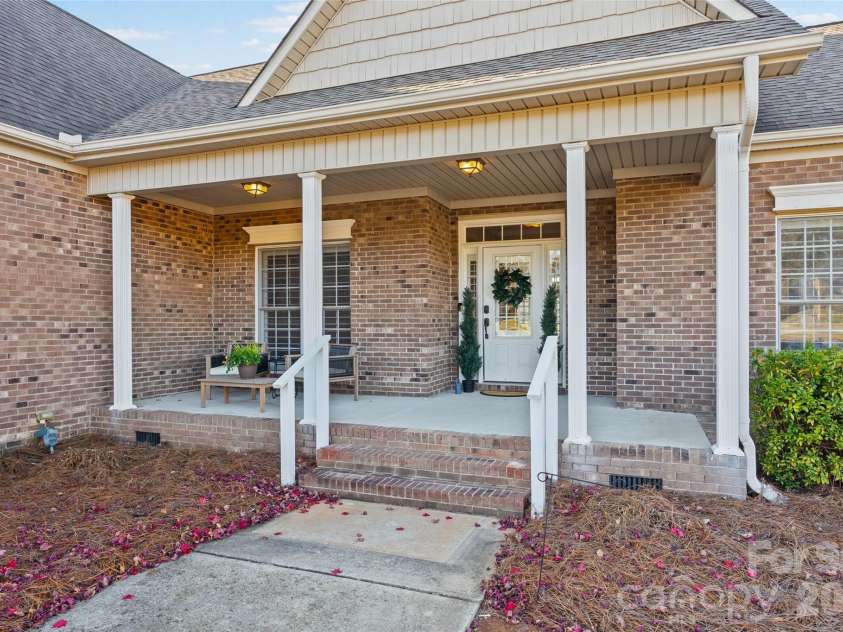 310 Clarendon Estates Drive, Clover, SC 29710.  MLS# CAR4305120, YatesRealty ID 8730. Gracious Front Porch