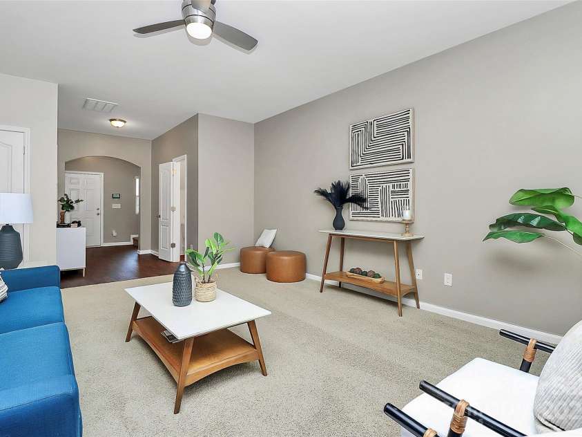 137 Woodbridge Circle, Mount Holly, NC 28120.  MLS# CAR4222548, YatesRealty ID 8731. Spacious living room - - NEW carpets & fresh paint throughout!