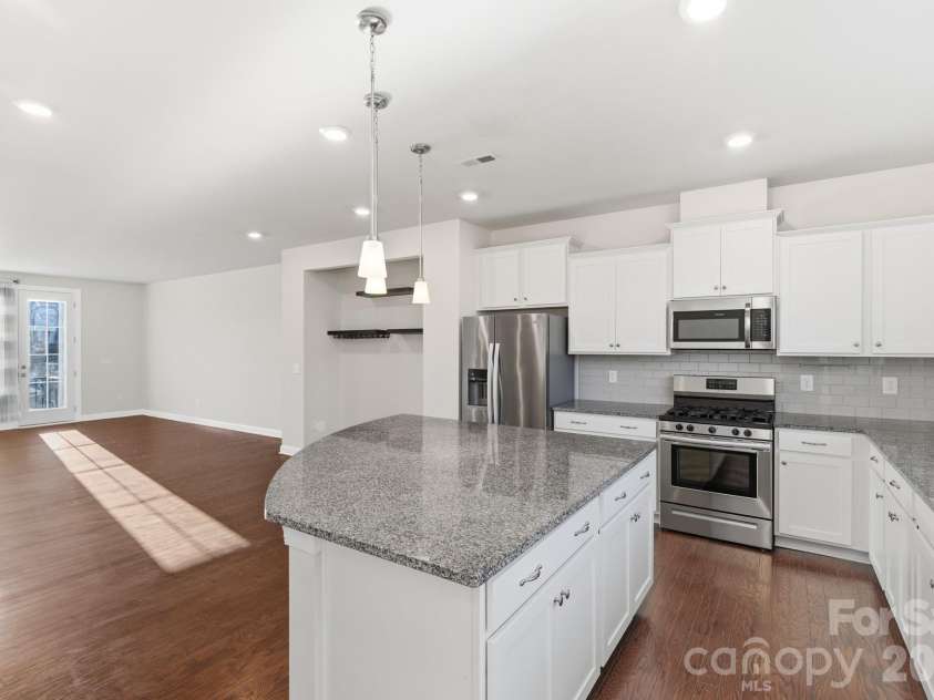 11515 Red Rust Lane, Charlotte, NC 28277.  MLS# CAR4360635, YatesRealty ID 8733. 