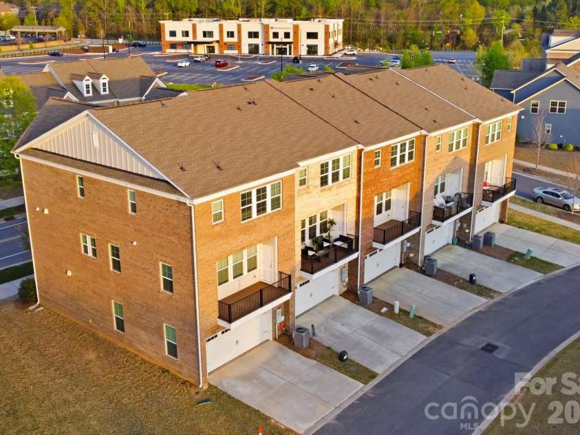 11515 Red Rust Lane, Charlotte, NC 28277.  MLS# CAR4360635, YatesRealty ID 8733. 