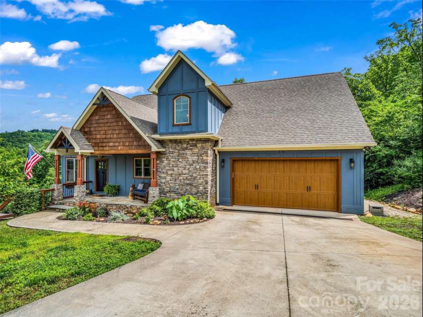 334 Willow Top Lane, Lake Lure, NC 28746.  MLS# CAR4388820, YatesRealty ID 8734. 