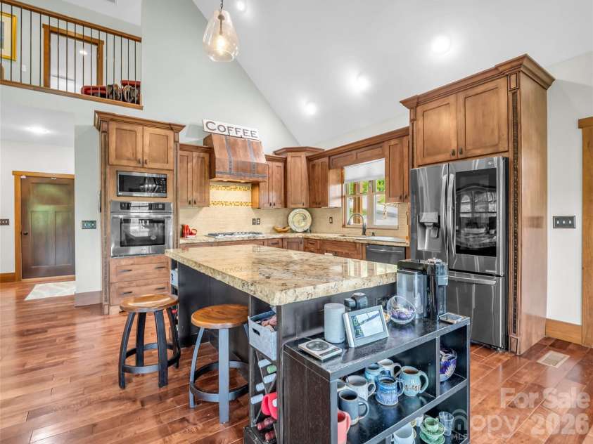 334 Willow Top Lane, Lake Lure, NC 28746.  MLS# CAR4388820, YatesRealty ID 8734. 
