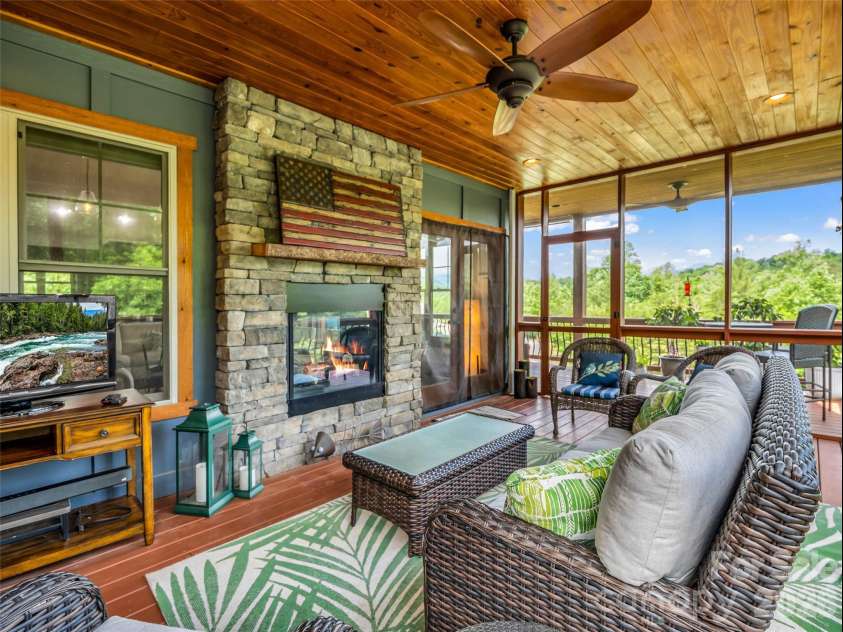 334 Willow Top Lane, Lake Lure, NC 28746.  MLS# CAR4388820, YatesRealty ID 8734. 
