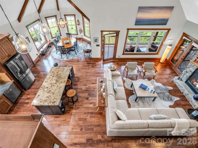 334 Willow Top Lane, Lake Lure, NC 28746.  MLS# CAR4388820, YatesRealty ID 8734. 