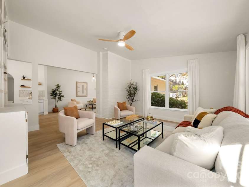 6815 Old Post Road, Charlotte, NC 28212.  MLS# CAR4320007, YatesRealty ID 8734. 