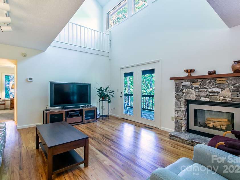 263 Ugedaliyvi Court, Brevard, NC 28712.  MLS# CAR4281622, YatesRealty ID 8736. 