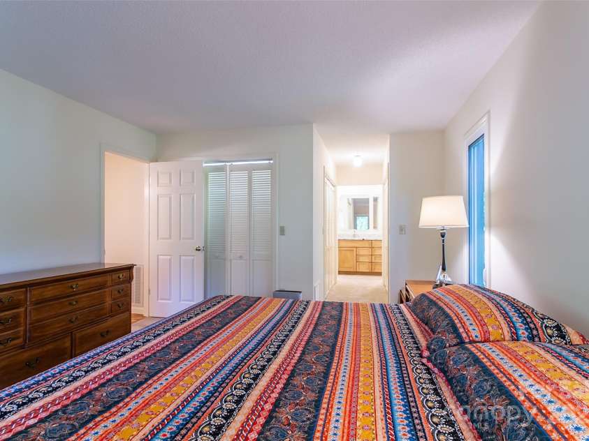 263 Ugedaliyvi Court, Brevard, NC 28712.  MLS# CAR4281622, YatesRealty ID 8736. 