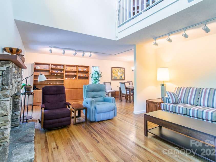 263 Ugedaliyvi Court, Brevard, NC 28712.  MLS# CAR4281622, YatesRealty ID 8736. 