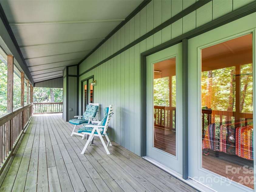 263 Ugedaliyvi Court, Brevard, NC 28712.  MLS# CAR4281622, YatesRealty ID 8736. 