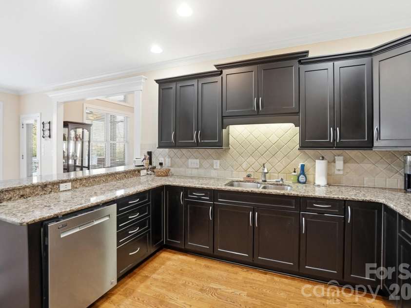 3101 Three Wood Drive, Denver, NC 28037.  MLS# CAR4358569, YatesRealty ID 8737. 