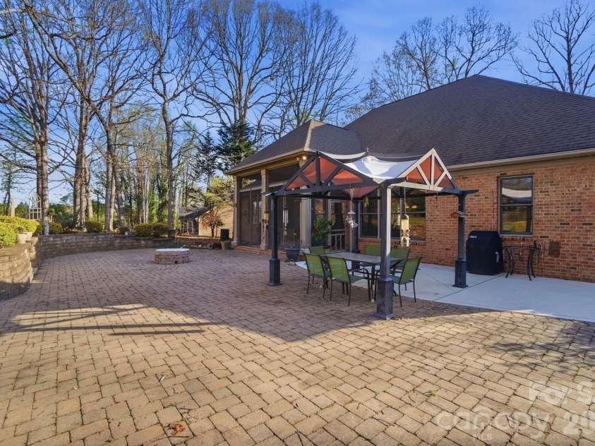 3101 Three Wood Drive, Denver, NC 28037.  MLS# CAR4358569, YatesRealty ID 8737. 
