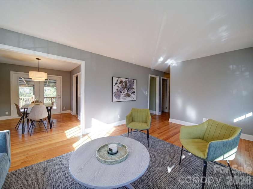 2036 Edgewater Drive, Charlotte, NC 28210.  MLS# CAR4340593, YatesRealty ID 8738. 