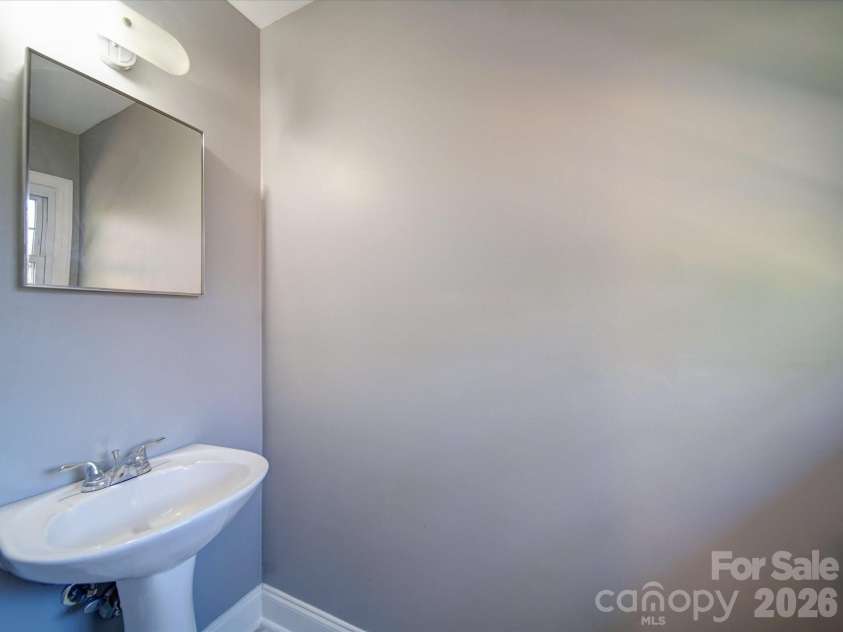 2036 Edgewater Drive, Charlotte, NC 28210.  MLS# CAR4340593, YatesRealty ID 8738. 