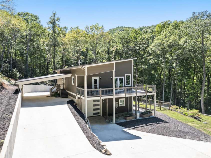 1185 Wallalieu Road, Otto, NC 28763.  MLS# CAR4330542, YatesRealty ID 874. 