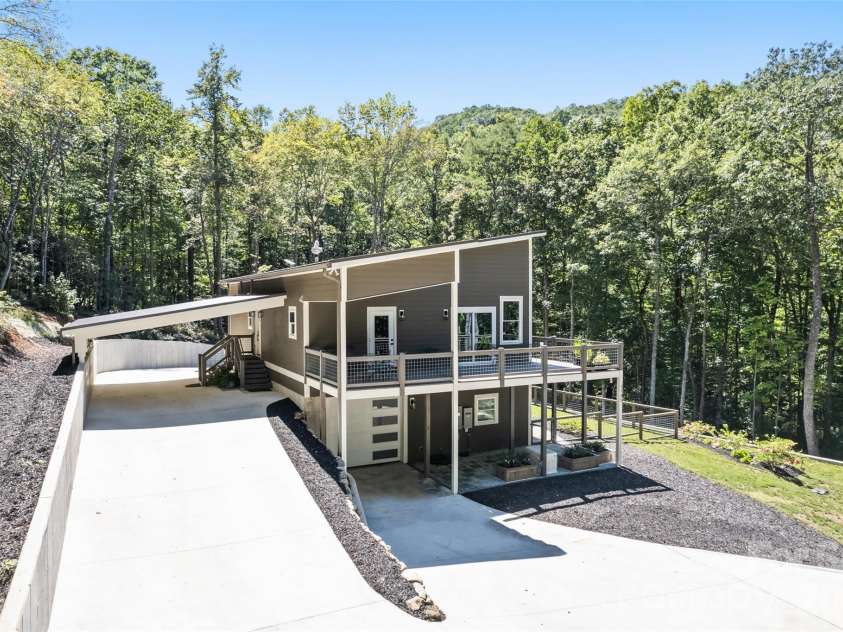 1185 Wallalieu Road, Otto, NC 28763.  MLS# CAR4330542, YatesRealty ID 874. 
