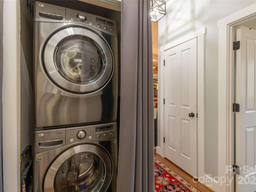 126 Mossycup Court, Tuckasegee, NC 28783.  MLS# CAR4324867, YatesRealty ID 874. Hall Laundry