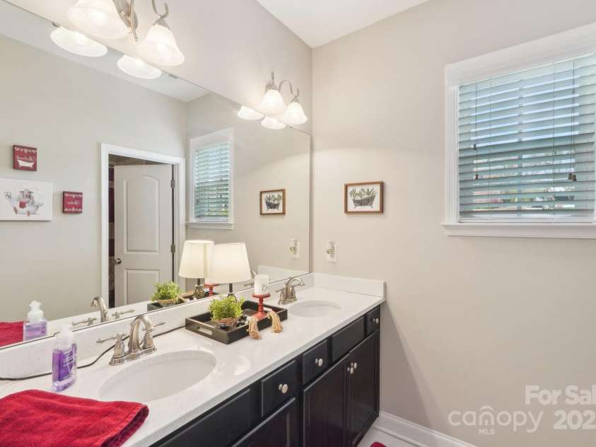 205 Cowboys Circle, Rock Hill, SC 29732.  MLS# CAR4235983, YatesRealty ID 8741. 