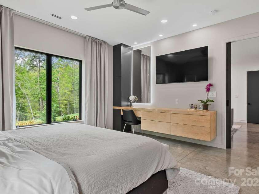 444 Starnes Circle Drive, Taylorsville, NC 28681.  MLS# CAR4251791, YatesRealty ID 8742. 