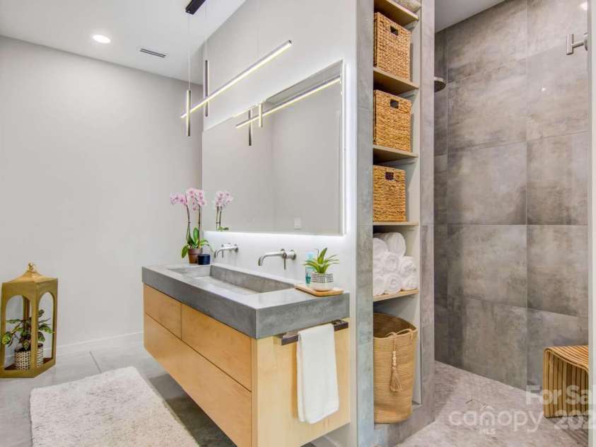 444 Starnes Circle Drive, Taylorsville, NC 28681.  MLS# CAR4251791, YatesRealty ID 8742. 