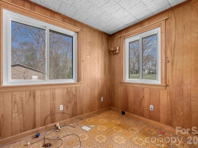 4914 Nc 10 Highway, Catawba, NC 28609.  MLS# CAR4361251, YatesRealty ID 8743. 