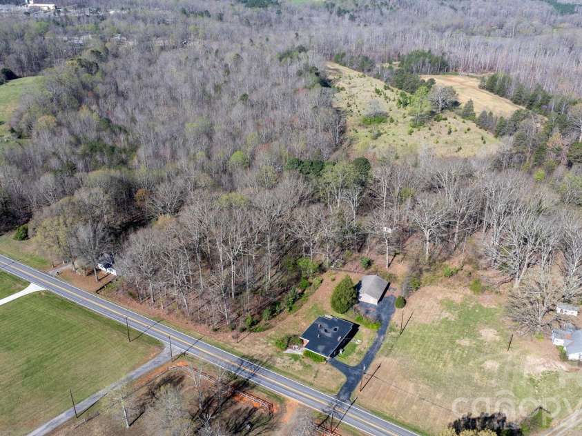 4914 Nc 10 Highway, Catawba, NC 28609.  MLS# CAR4361251, YatesRealty ID 8743. 
