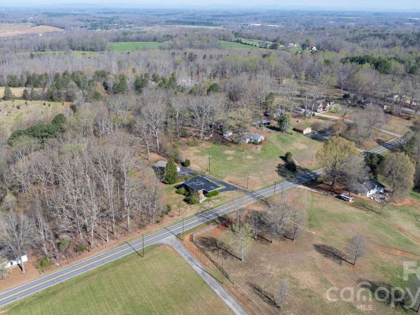 4914 Nc 10 Highway, Catawba, NC 28609.  MLS# CAR4361251, YatesRealty ID 8743. 