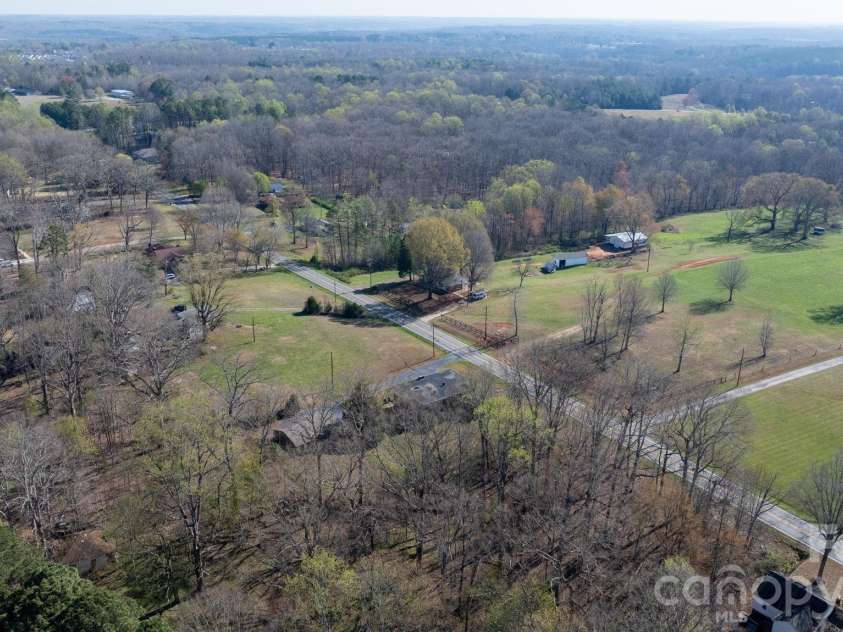 4914 Nc 10 Highway, Catawba, NC 28609.  MLS# CAR4361251, YatesRealty ID 8743. 