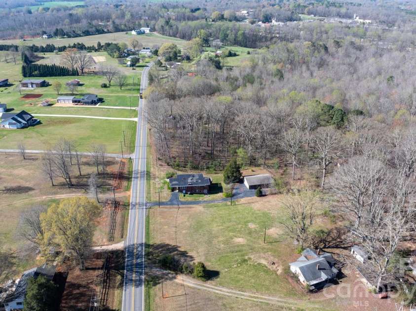4914 Nc 10 Highway, Catawba, NC 28609.  MLS# CAR4361251, YatesRealty ID 8743. 