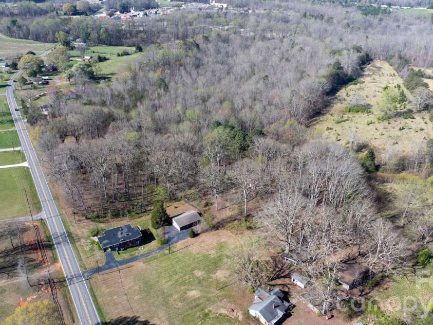 4914 Nc 10 Highway, Catawba, NC 28609.  MLS# CAR4361251, YatesRealty ID 8743. 