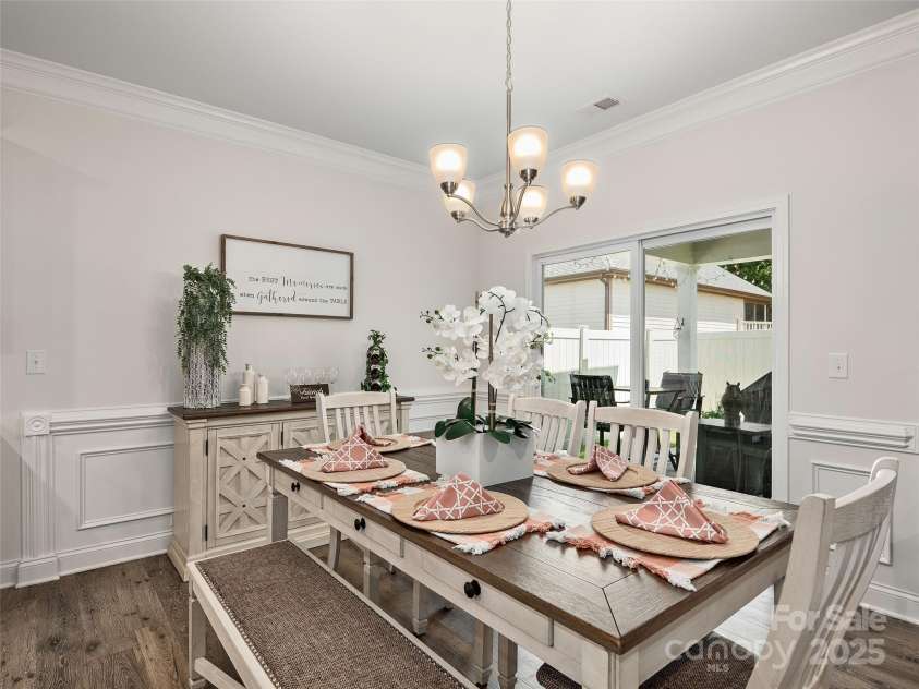 602 Summerfield Place, Flat Rock, NC 28731.  MLS# CAR4276322, YatesRealty ID 8744. Dining Room 18' x 11'