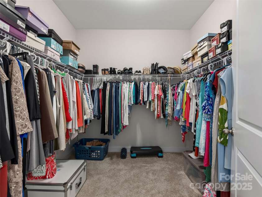 602 Summerfield Place, Flat Rock, NC 28731.  MLS# CAR4276322, YatesRealty ID 8744. Walk in Closet