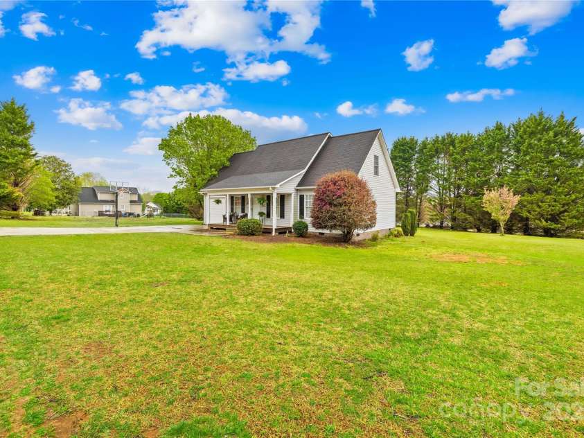 159 Dakota Street, Ellenboro, NC 28040.  MLS# CAR4241479, YatesRealty ID 8745. 