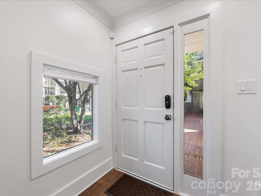 2330 Roswell Avenue, Charlotte, NC 28207.  MLS# CAR4358030, YatesRealty ID 8746. 