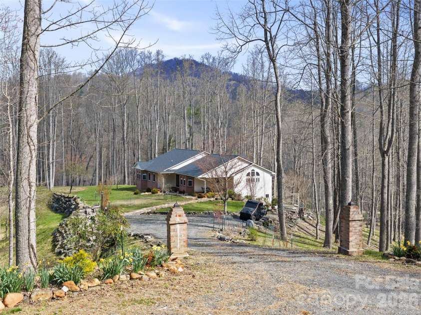 12 Riverview Drive, Bakersville, NC 28705.  MLS# CAR4365552, YatesRealty ID 8747. 