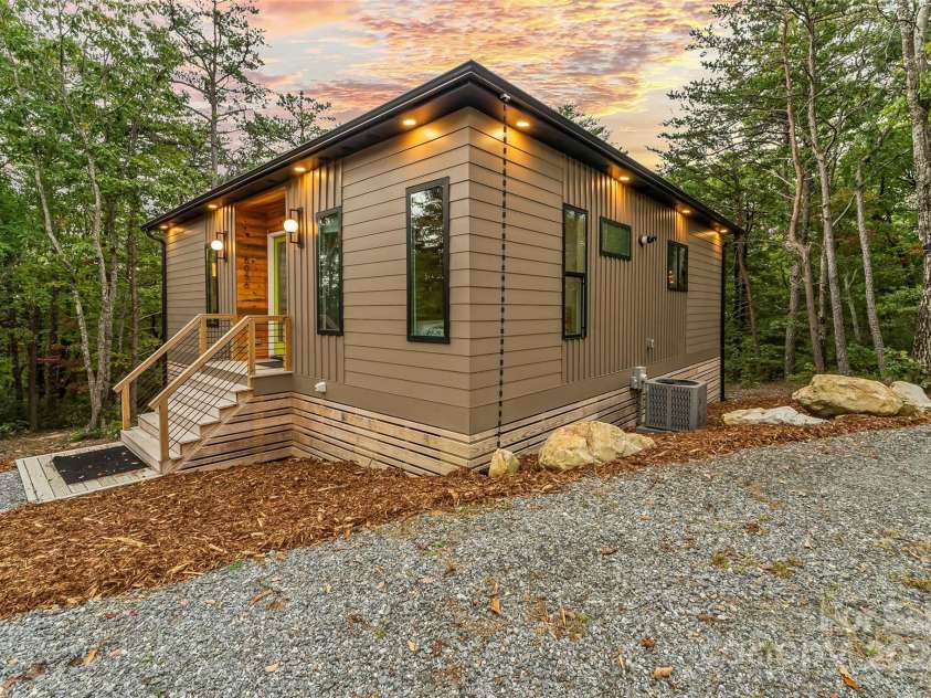 6056 Wilderness Edge Trail, Morganton, NC 28655.  MLS# CAR4186078, YatesRealty ID 8747. 