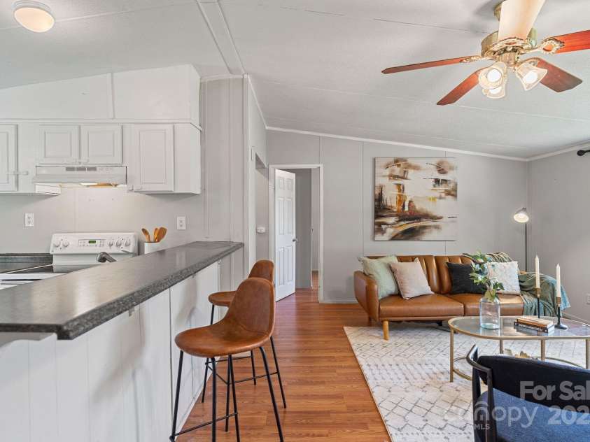 304 New Hope Road, Lawndale, NC 28090.  MLS# CAR4251167, YatesRealty ID 8749. 