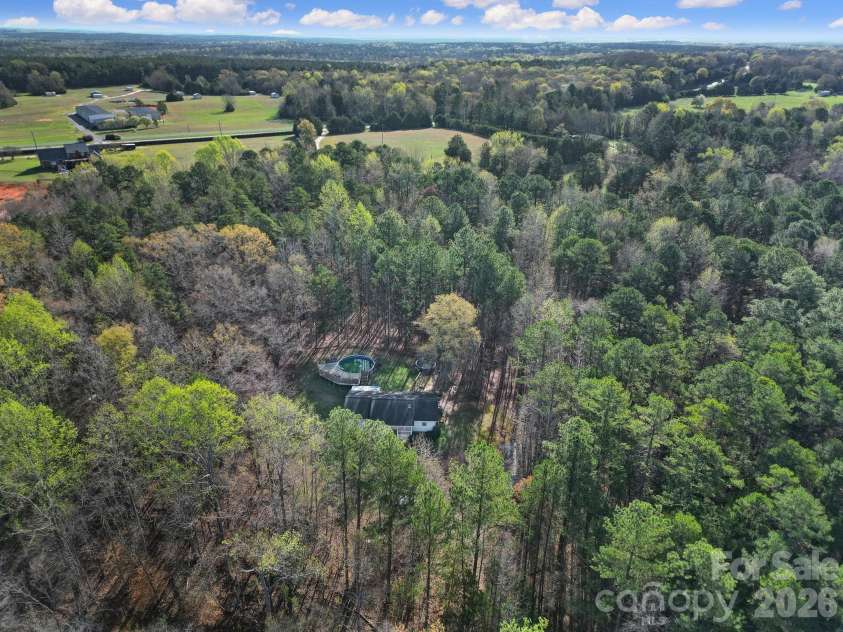 553 North Lane, Catawba, SC 29704.  MLS# CAR4358748, YatesRealty ID 8749. 