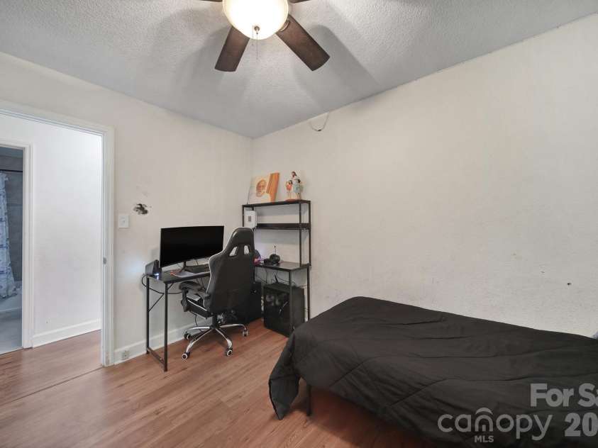 553 North Lane, Catawba, SC 29704.  MLS# CAR4358748, YatesRealty ID 8749. 