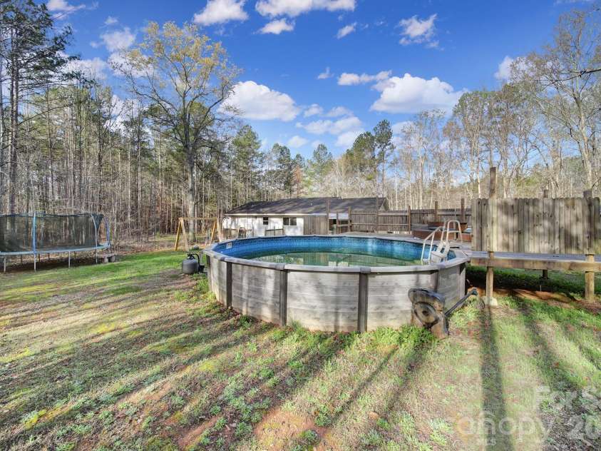 553 North Lane, Catawba, SC 29704.  MLS# CAR4358748, YatesRealty ID 8749. 
