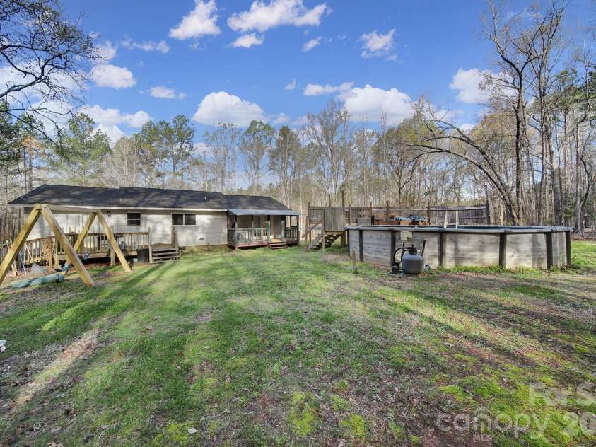 553 North Lane, Catawba, SC 29704.  MLS# CAR4358748, YatesRealty ID 8749. 