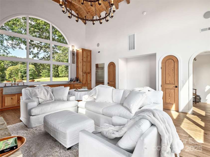 4546 Pine Log Road, Brasstown, NC 28902.  MLS# CAR4218404, YatesRealty ID 875. 