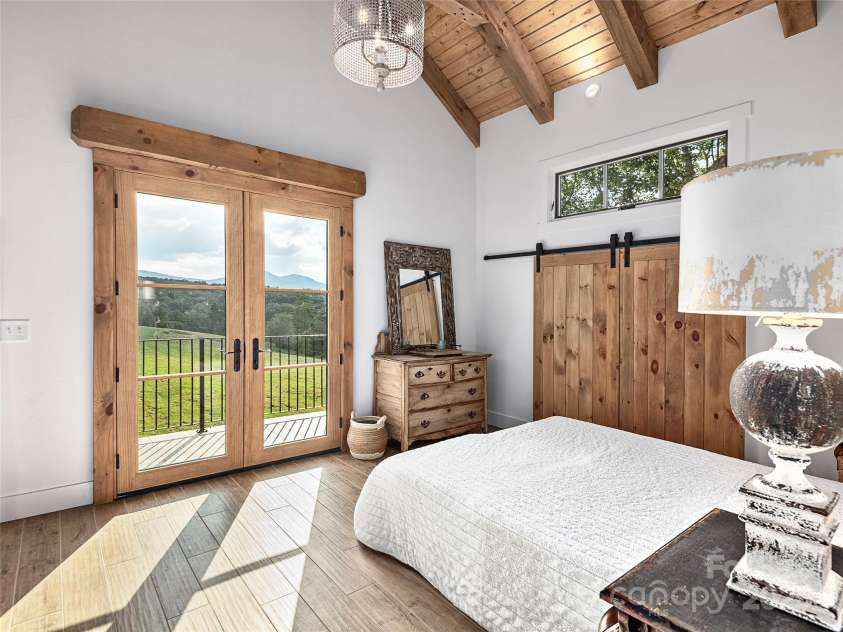 4546 Pine Log Road, Brasstown, NC 28902.  MLS# CAR4218404, YatesRealty ID 875. 